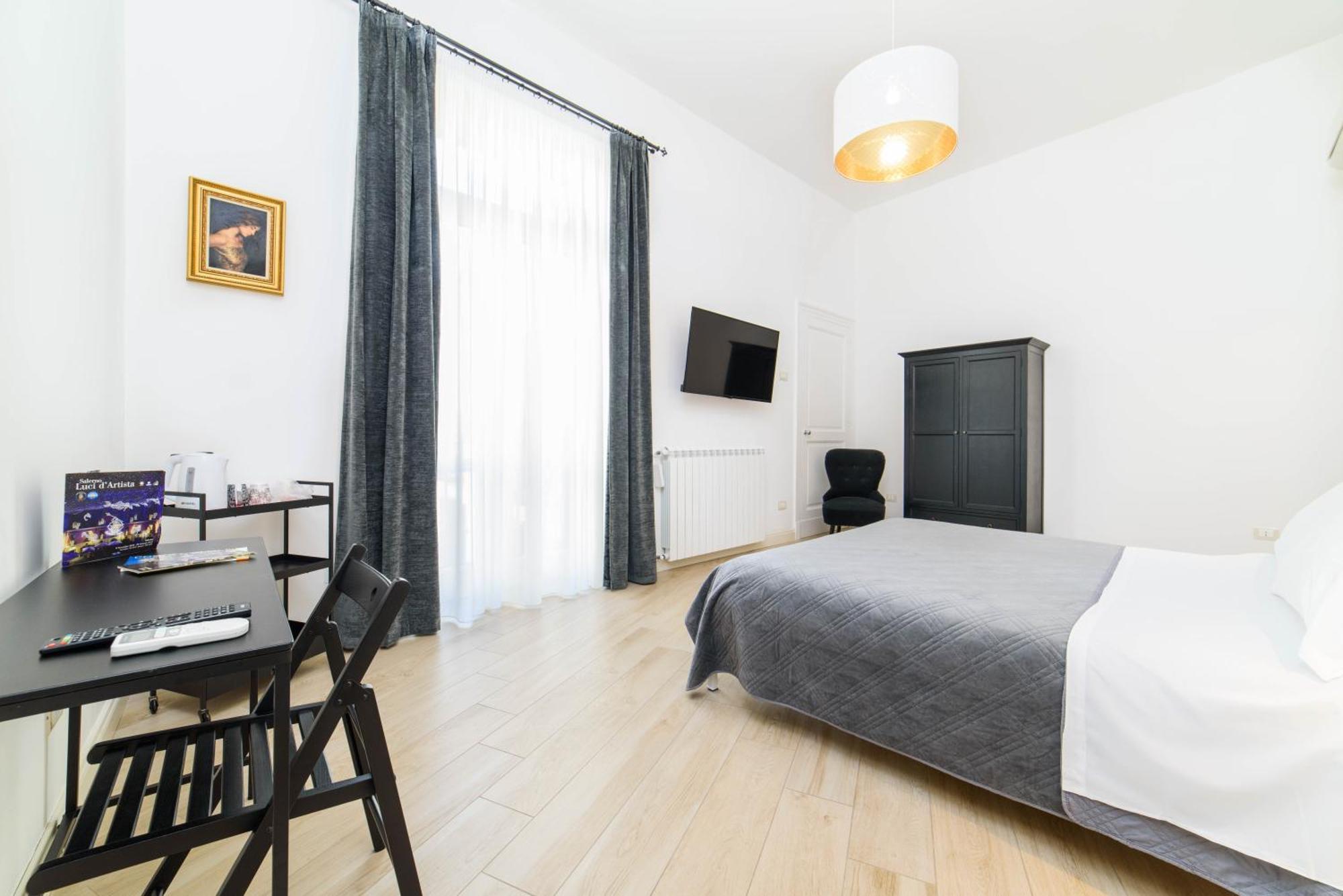 Hotel One&One à Salernes Extérieur photo